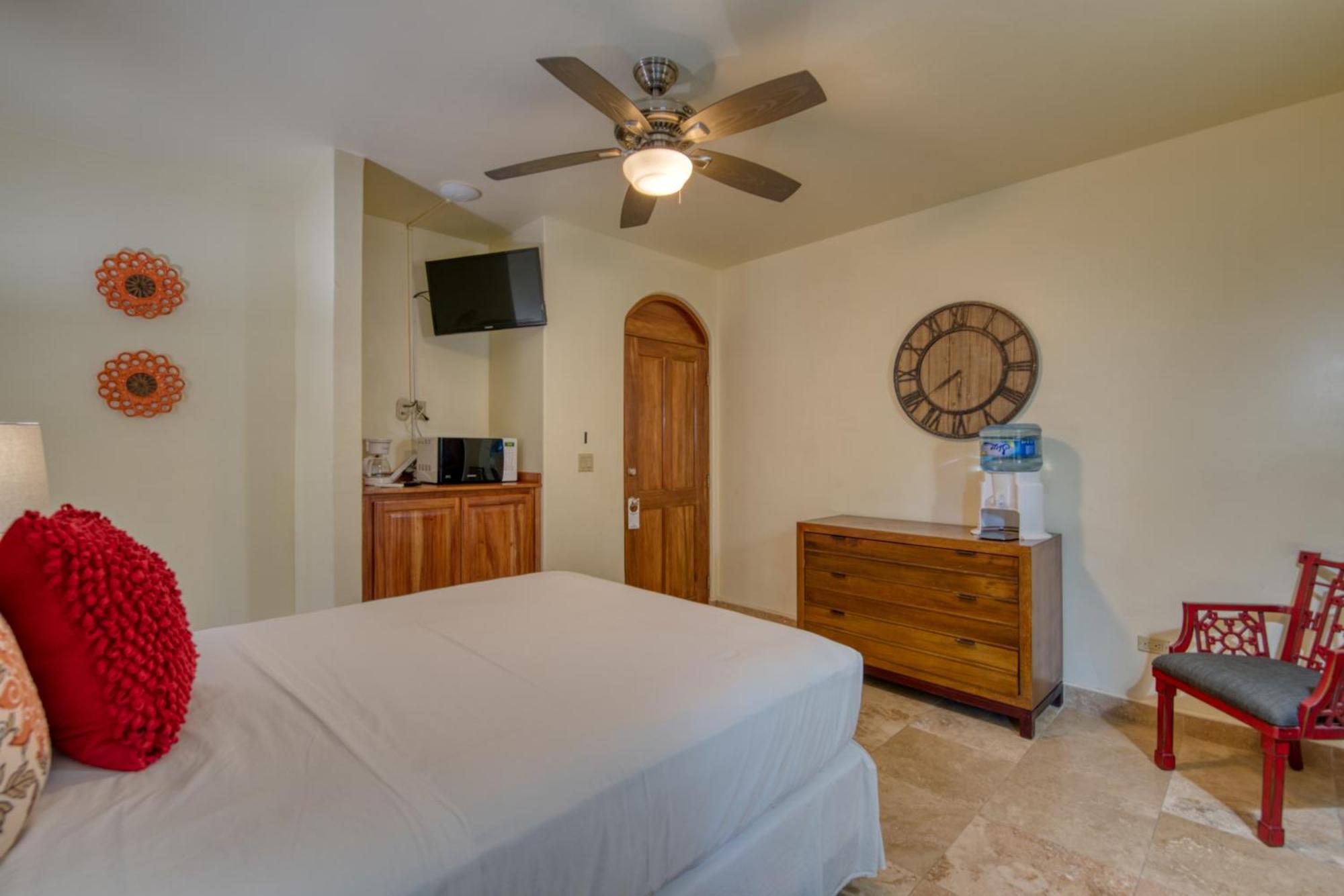 Caribe Tesoro Hotel West Bay Eksteriør billede