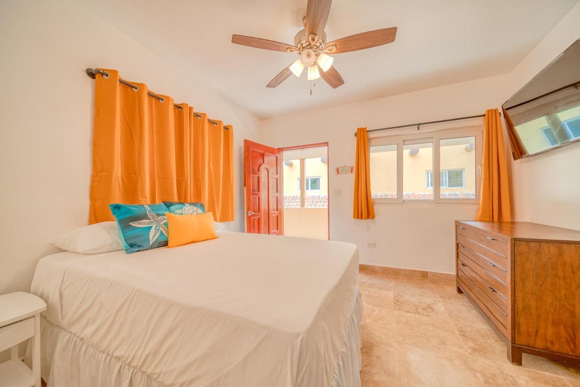 Caribe Tesoro Hotel West Bay Eksteriør billede